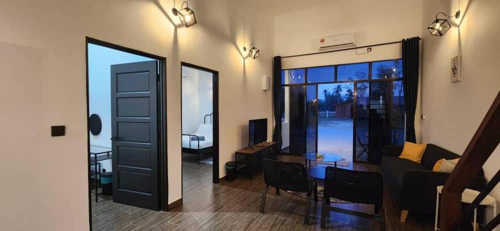 Kamalia Villas Kampung Penarik Εξωτερικό φωτογραφία